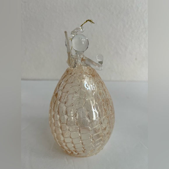 BLOWN GLASS AND BELL SHAPED ANGEL ORNAMENT WITH PRAYING HANDS - Picture 5 of 6